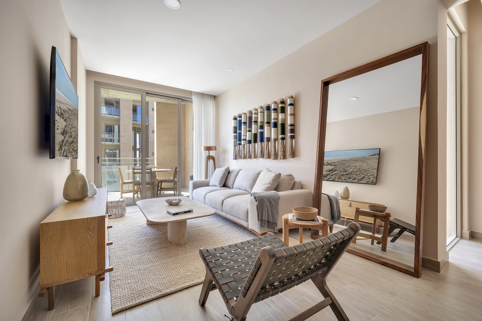 Living (2) - 1 Bed