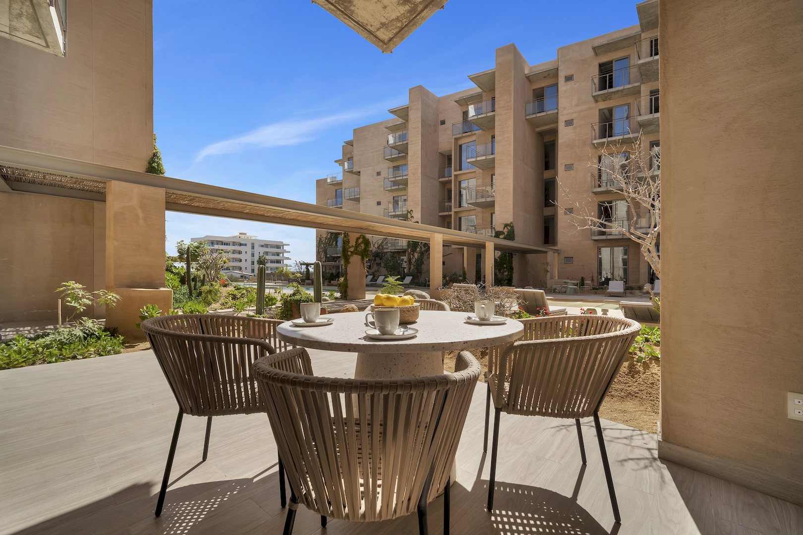 Terrace (2)