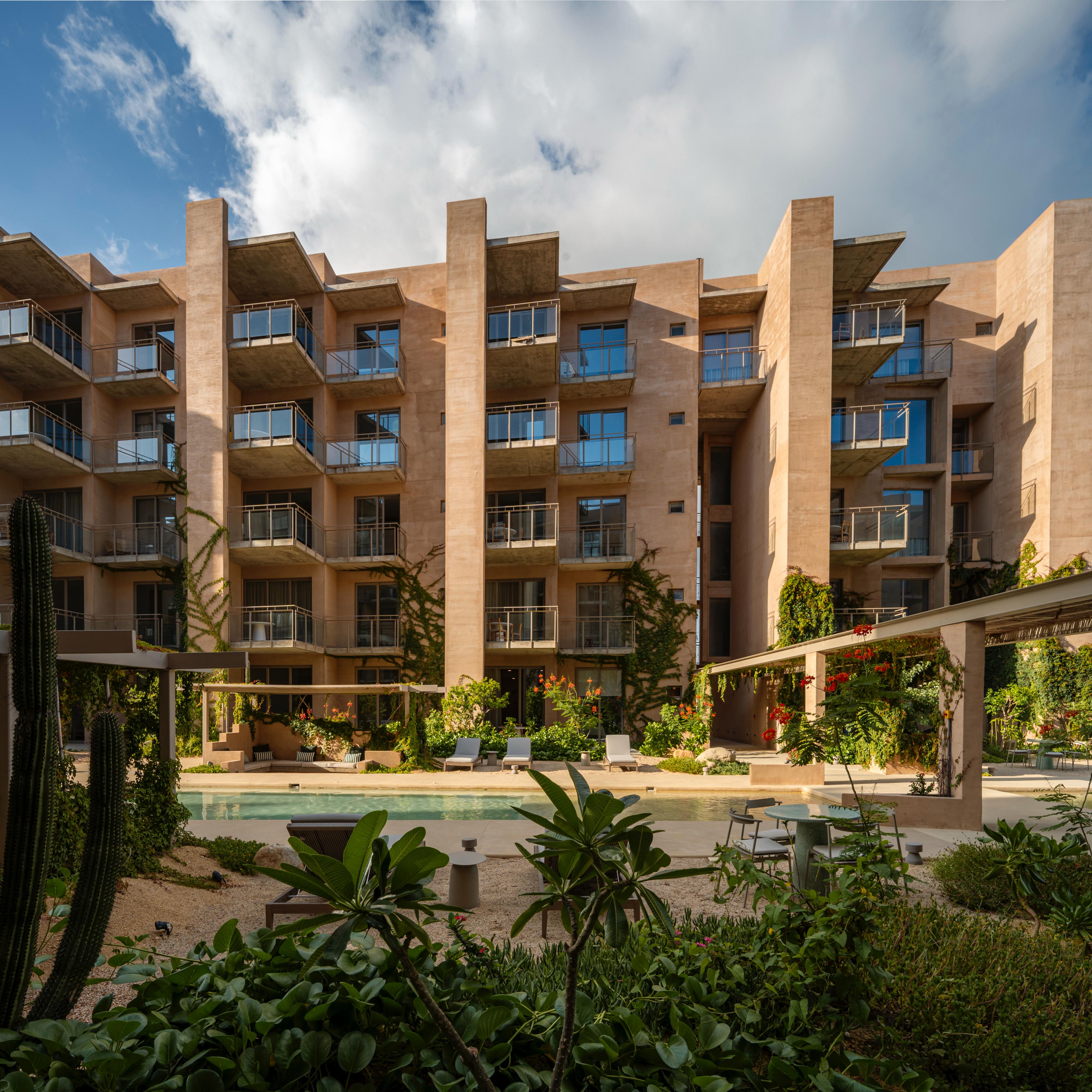 Albaluz Gallery - 12