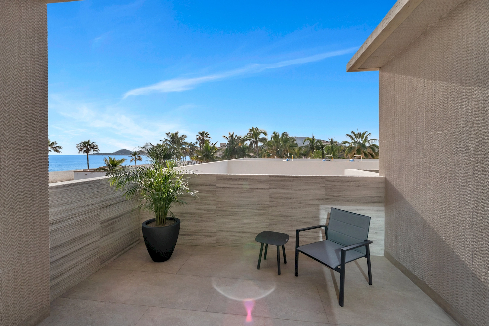 Ocean View Room - 10