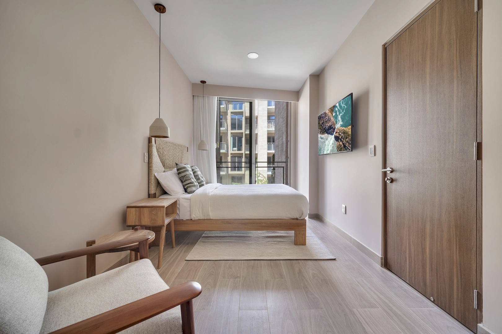 Three BR - Gallery 34