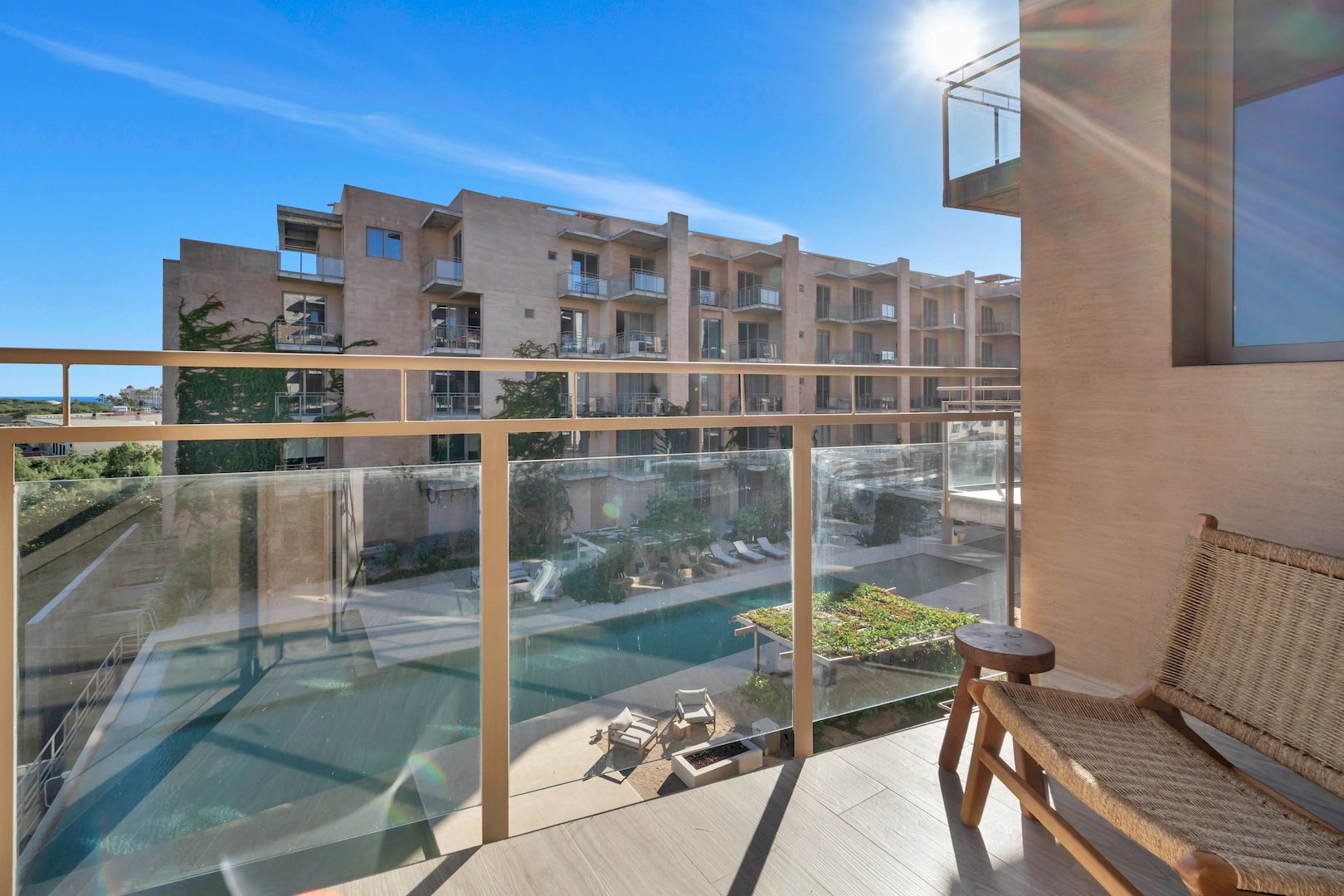 Three BR - Gallery 41