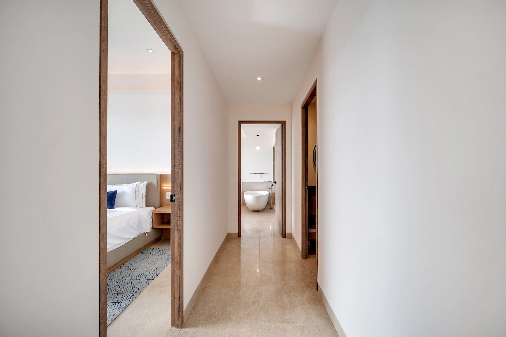 Three Bedroom Ocean View - 16