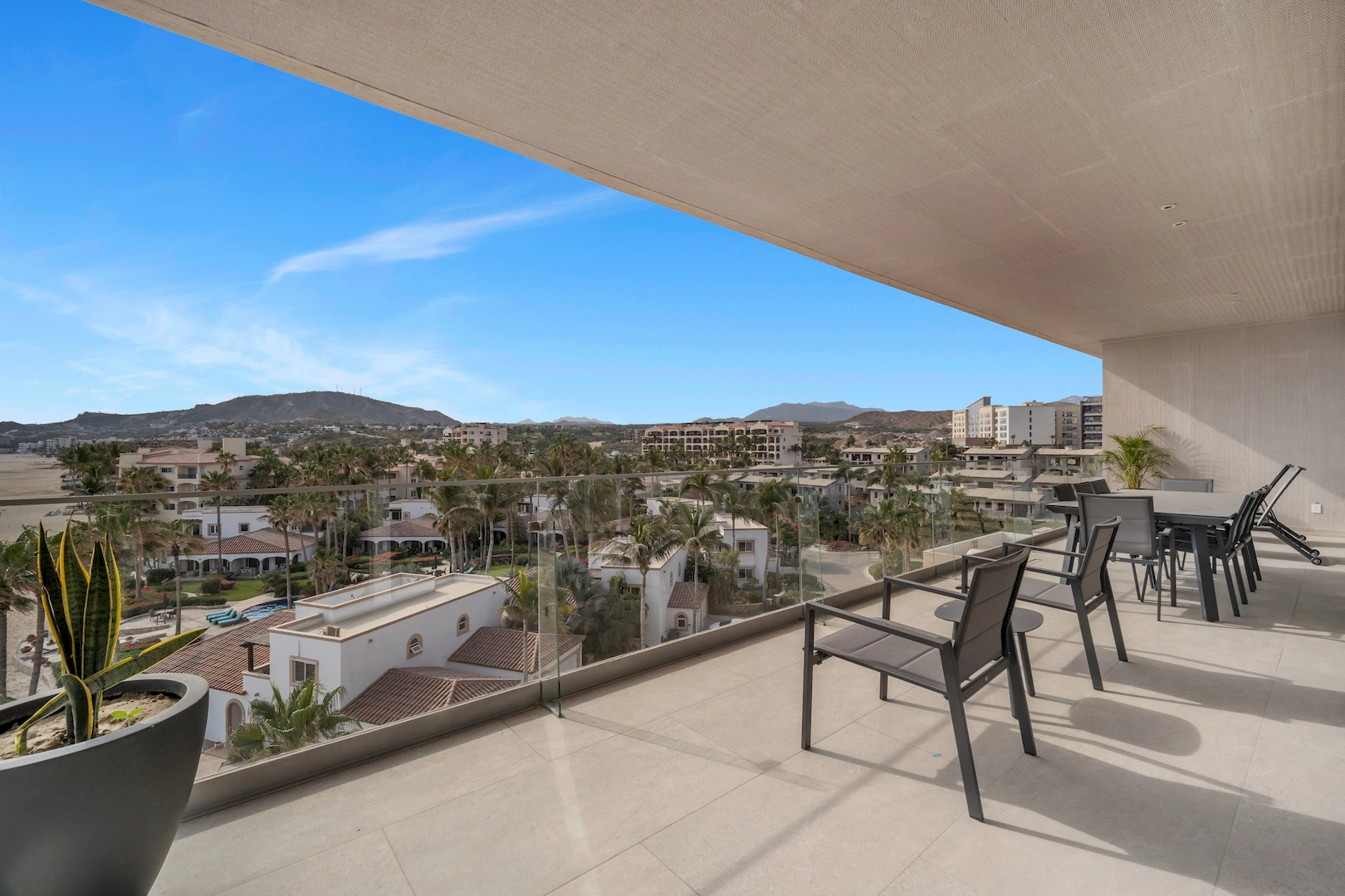 Three Bedroom Ocean View - 3