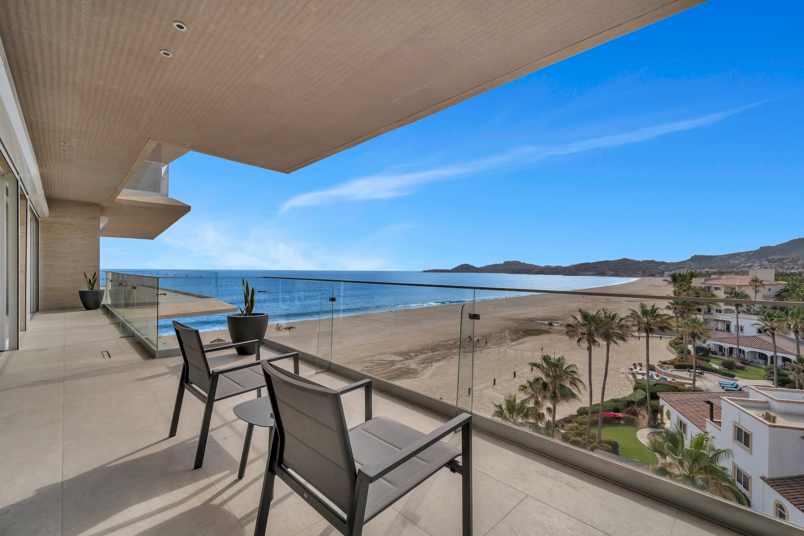 Three Bedroom Ocean View - 4