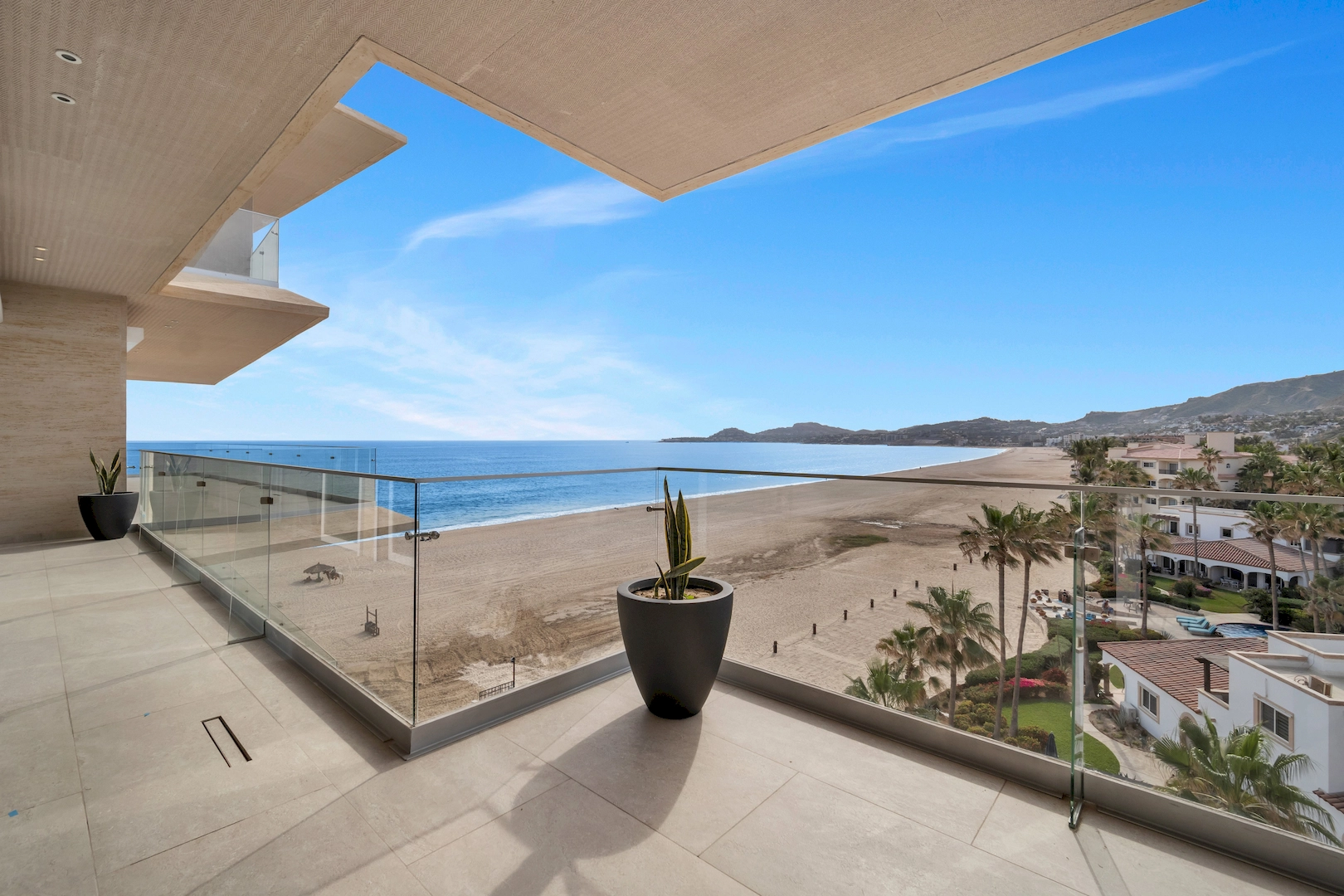 Three Bedroom Ocean View - 6