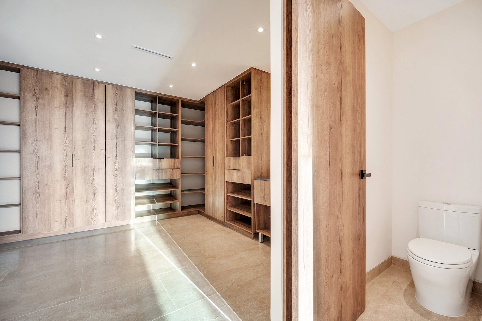 Two Bedroom Ocean View - 33