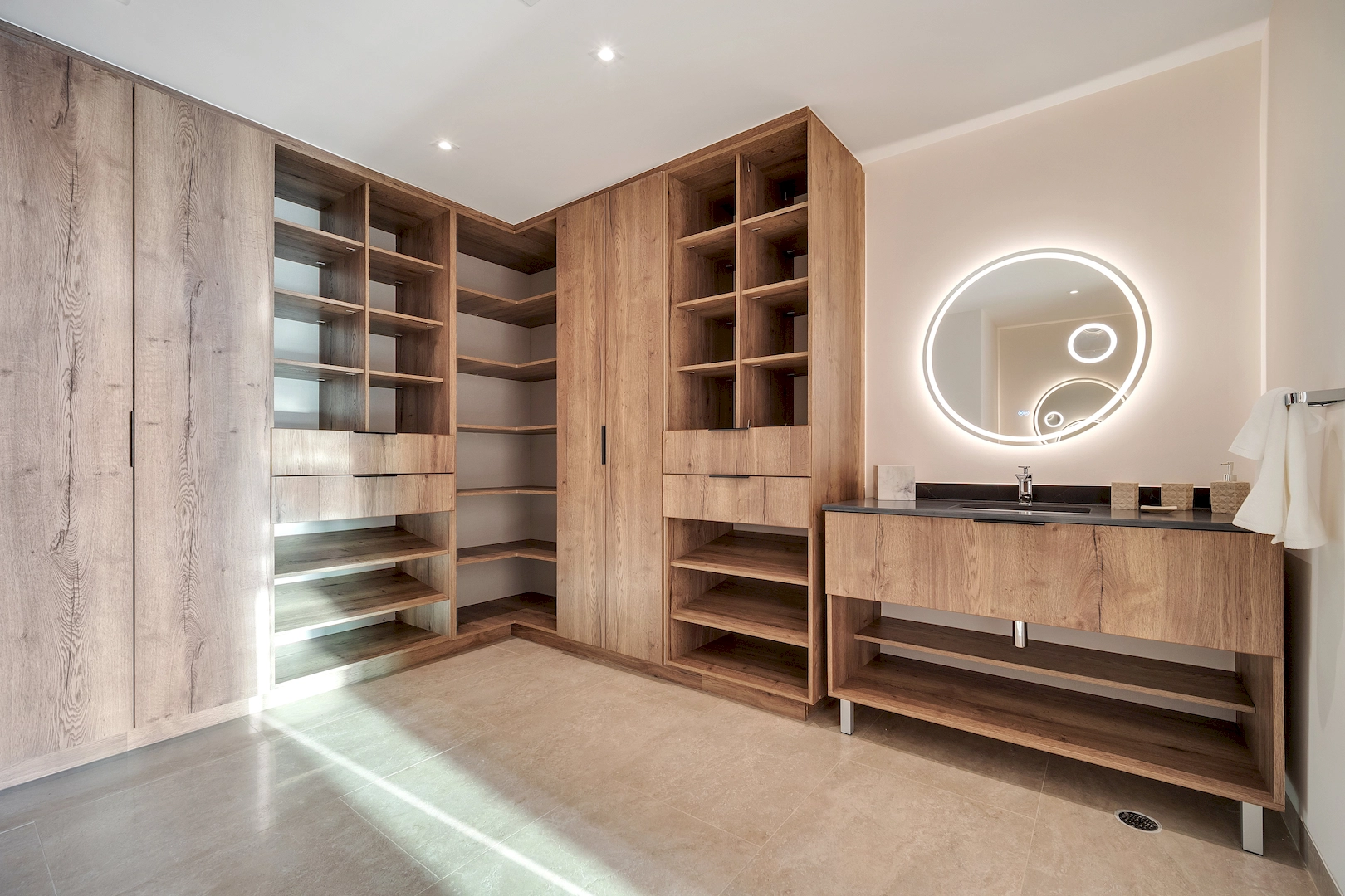Two Bedroom Ocean View - 34