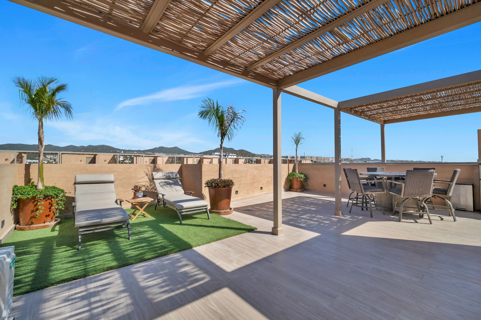 Two Bedroom PH - Gallery 22