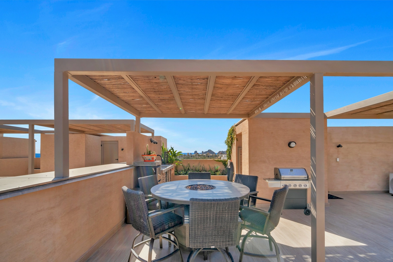 Two Bedroom PH - Gallery 23