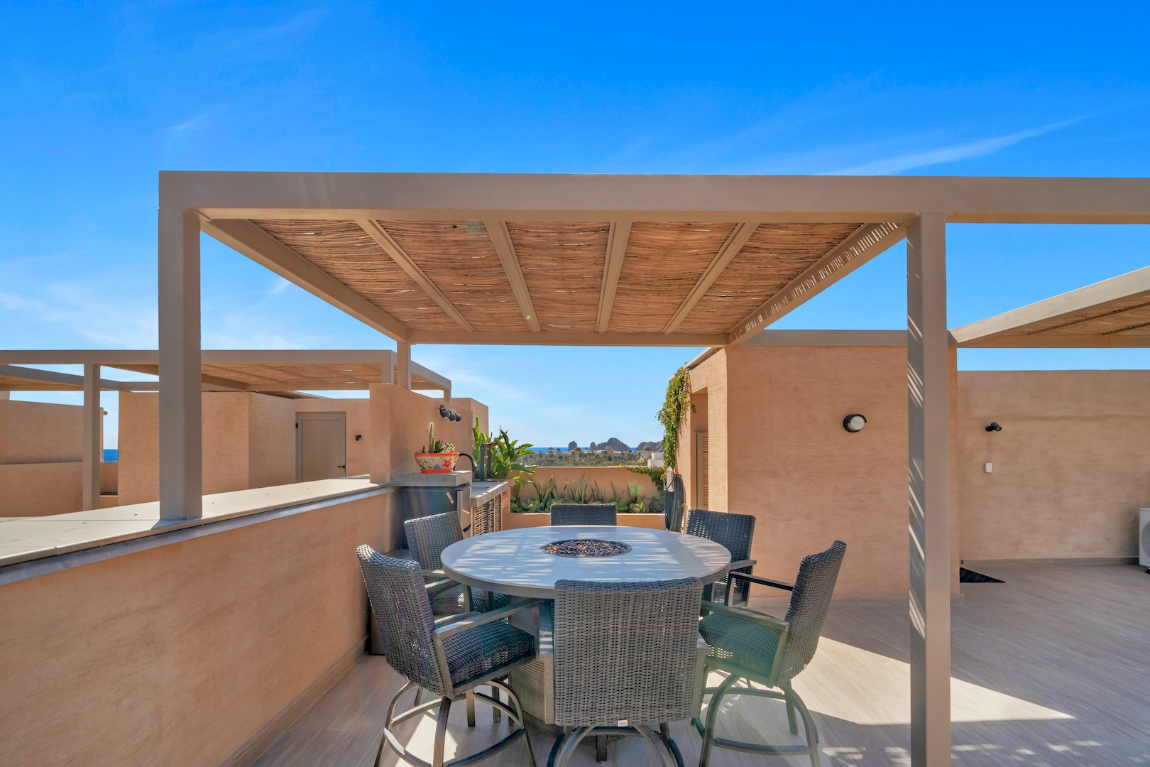 Two Bedroom PH - Gallery 24