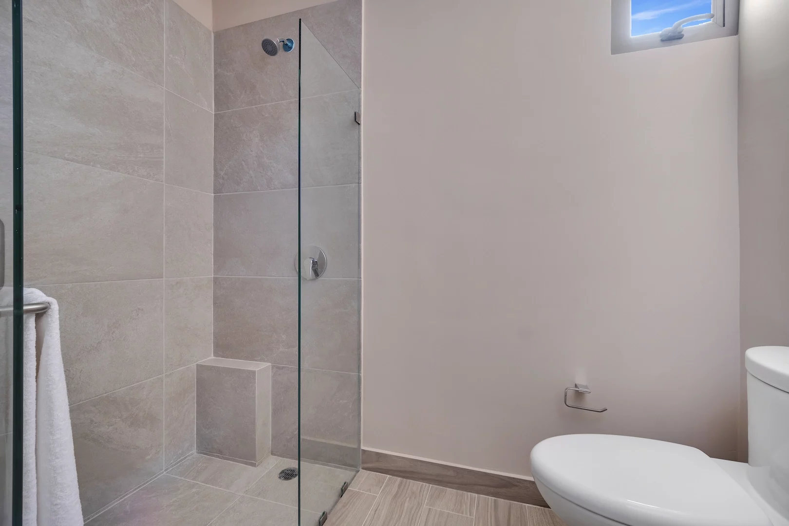 Bathroom (2) Recamara 2