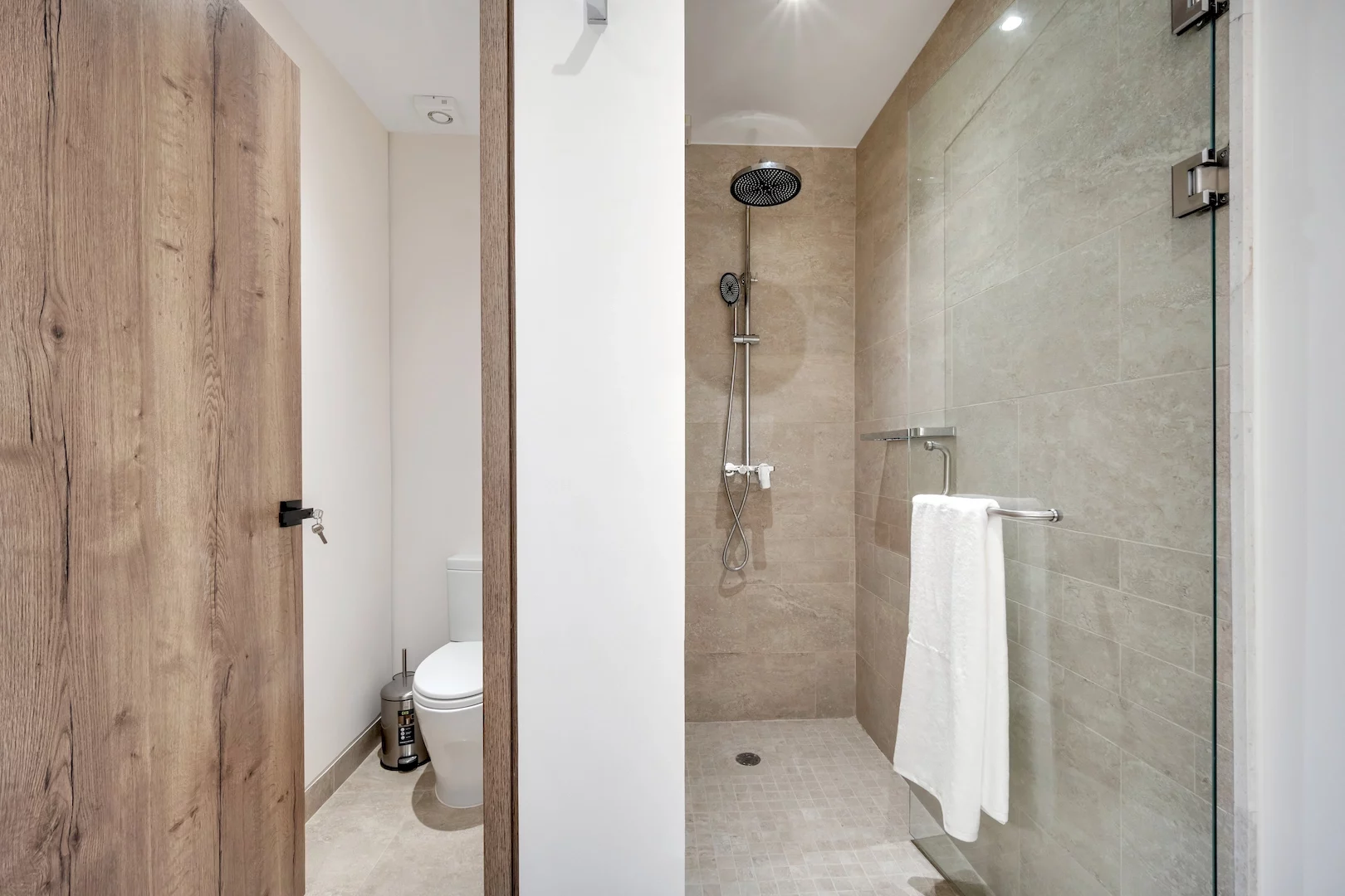 Two Bedroom Penthouse - 25